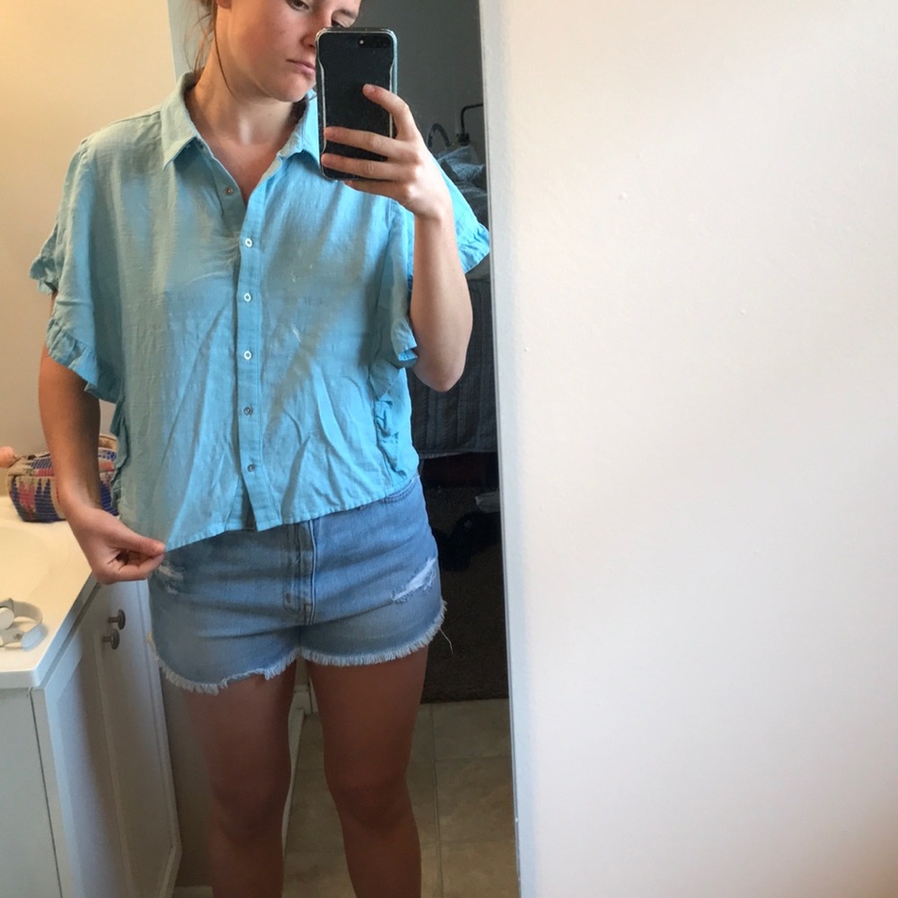 Crop button down